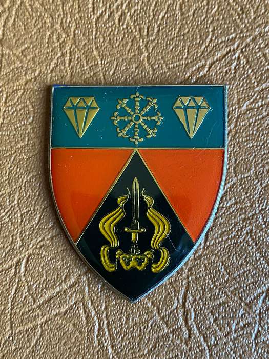 SWA 1 PROVOST UNIT POCKET FLASH-SMALLER TYPE-AS ISSUED- NO PINS