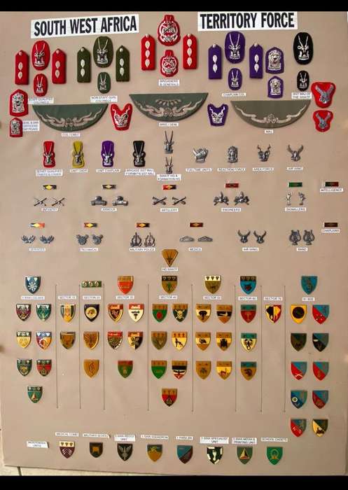 S.W.A.T.F. SENIOR OFFICERS (COLONELS) STAFF QUALIFIED,CAP AND GORGET PATCHES