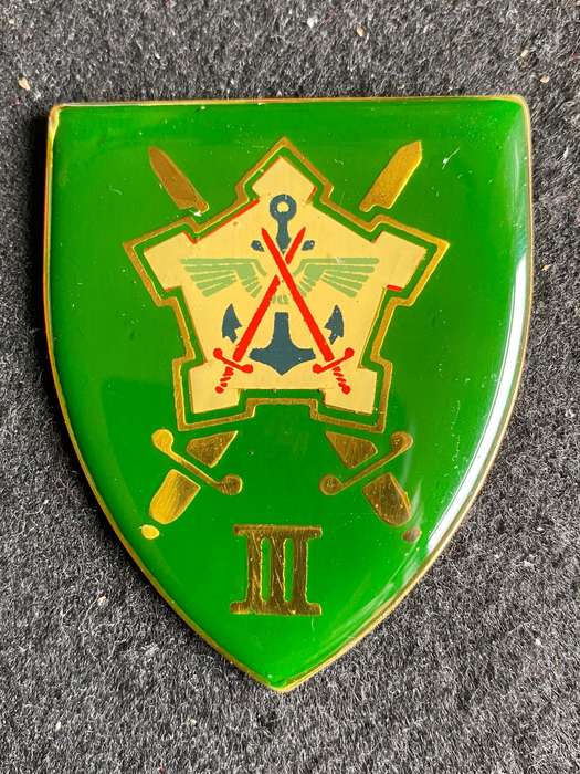 CHIEF OF STAFF OPERATIONS -WHITE CENTRE TYPE FLASH- NO PINS-OWEN NO F 484
