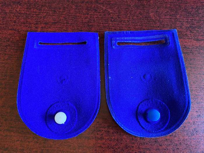 NAMIBIA POLICE TUPPER FLASH PAIR PINS-COMPLETE