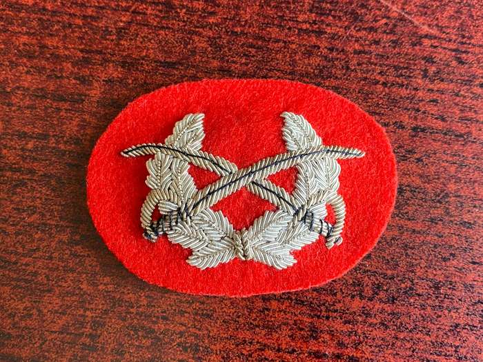 NAMIBIA DEFENCE FORCE CAP BADGE