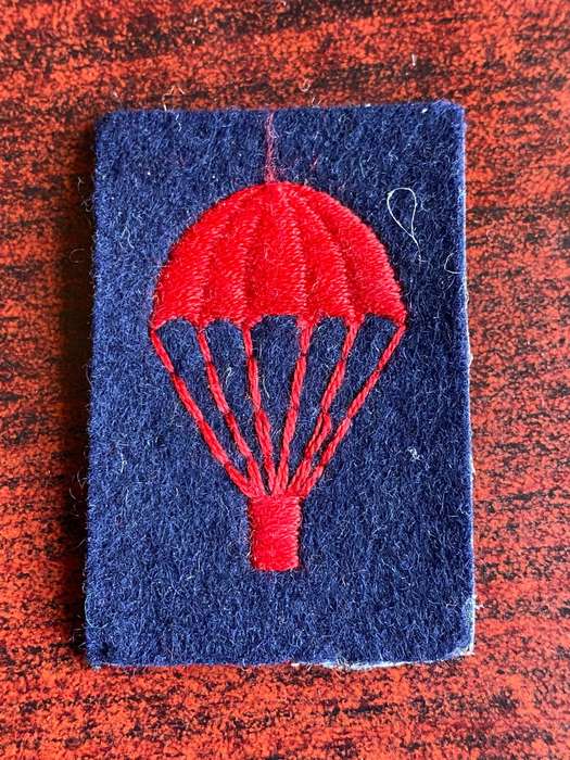 ROYAL MARINES PARACHUTE PATCH