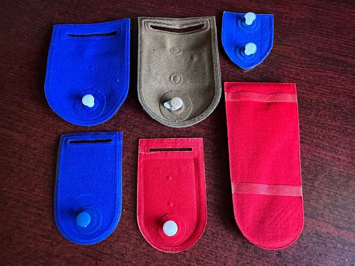 NAMIBIA POLICE FLASHES RANK BOARDS AND CAP BADGE-PINS INTACT
