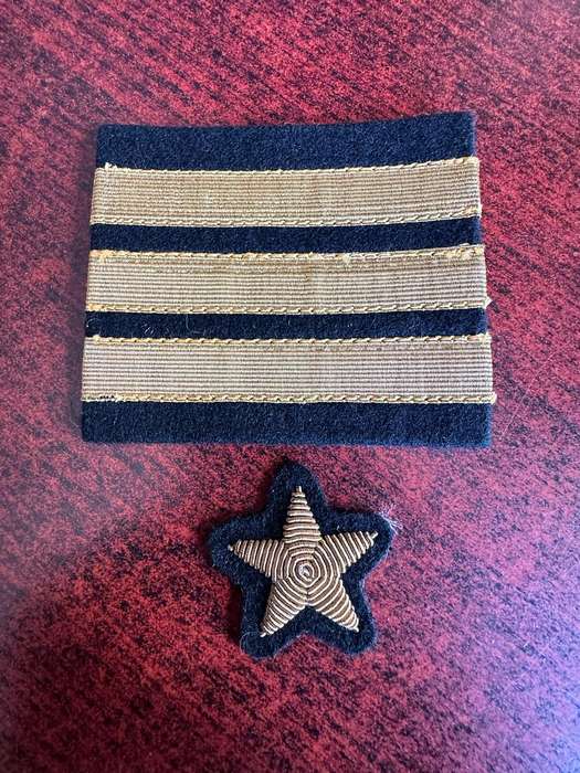 RUSSIAN RANK-WORN WITH STAR CAPTAIN 3RD RANK-MAJOR