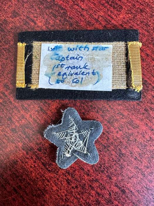 RUSSIAN RANK WORN WITH STAR-CAPTAIN 1ST RANK EQUIVALENT TO COL
