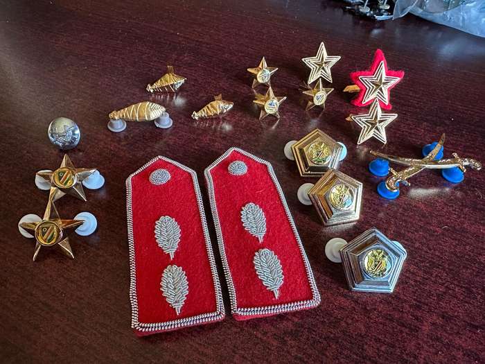 SWA + NAMIBIA MIXED LOT OF BADGES AND RANKS-SOLD TOGETHER