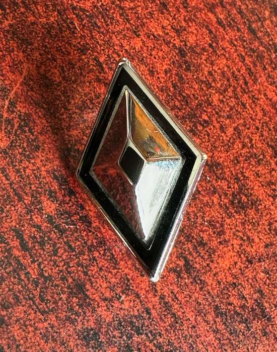 S.W.A.T.F CHROME AND ENAMEL RANK BADGE