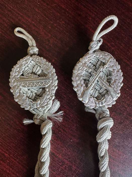 GERMAN BUNDESWEHR, LANYARDS