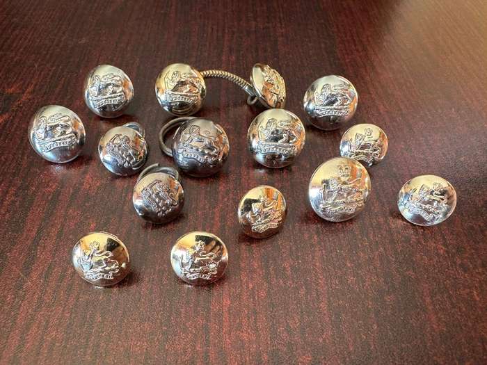 Rhodesia staff corps buttons. Diameter 15 and 19 mm. 15 In total.