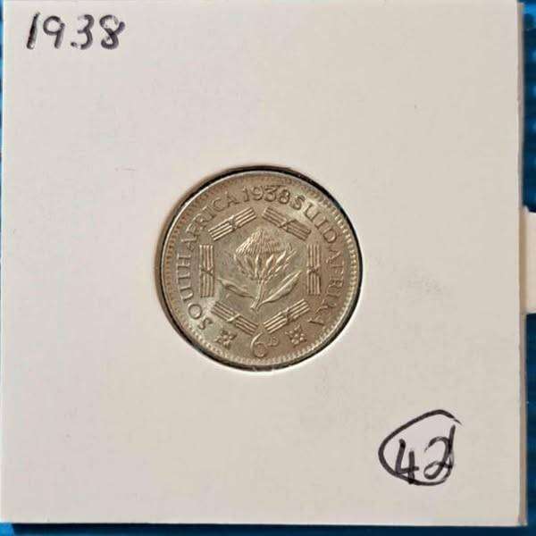 *** 1938 - SA UNION 6 PENCE IN MYLAR #42 ***
