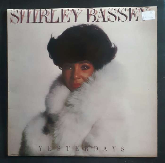 Shirley Bassey - Yesterdays LP Vinyl Record