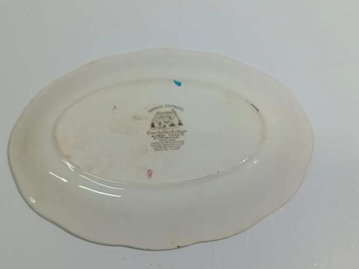 VINTAGE ALFRED MEAKIN GRAVY BOAT AND SAUCER FAMOUS COTTAGES SERIES