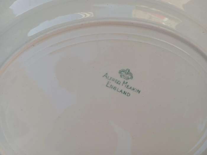 ALFRED MEAKAN  PLATTER