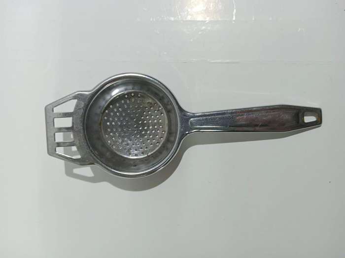 SMALL STRAINER FOR TEA