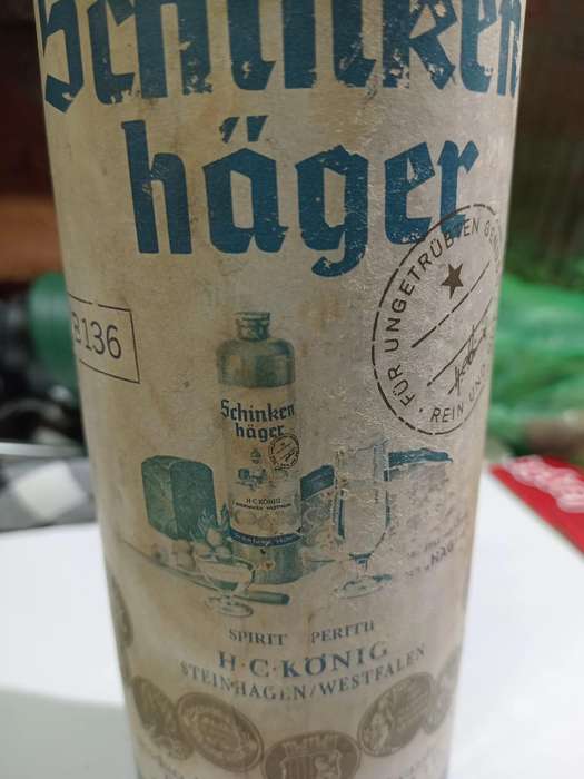 OLD BOTTLE{ SCHINKEN HAGER}