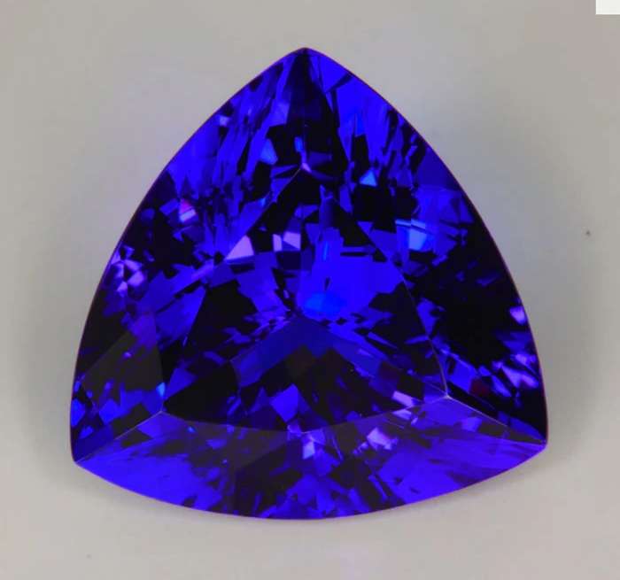 7.49ct Tanzanite Gemstone - Certified