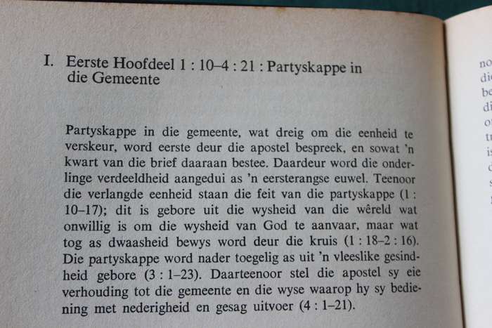 DIE EERSTE BRIEF AAN DIE KORINTHIËRS verklaar deur Dr. E.P. Groenewald.