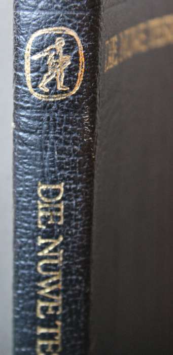 DIE NUWE TESTAMENT EN PSALMS. 1979-Vertaling met Woordelys en Teksverwysings.