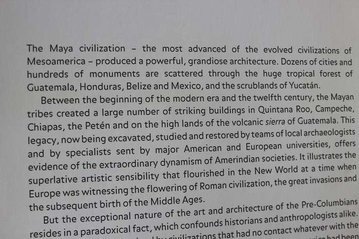 THE MAYA. Palaces and pyramids of the rainforest. Henri Stierlin.