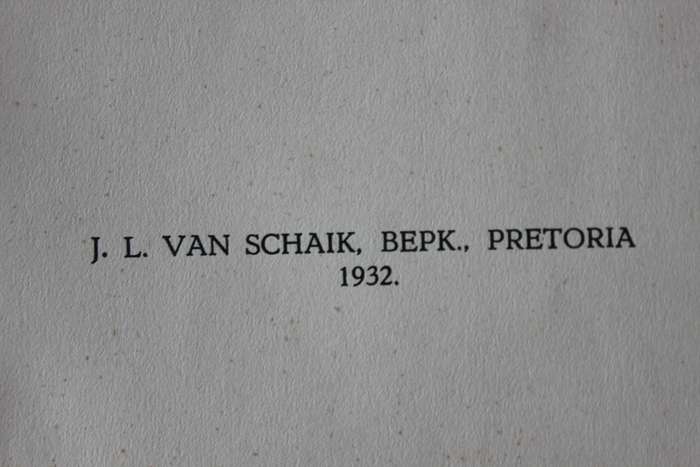 DIE DIGTER TOTIUS deur C.M. van den Heever. (Sy betekenis vir die Afrikaanse Letterkunde)