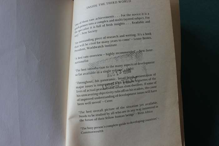 INSIDE THE THIRD WORLD. Paul Harrison. Third edition 1993. With a new postscript.