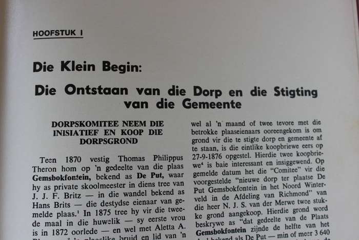SOOS JARE KOM EN JARE GAAN. Ned. Geref. Kerk Britstown 1877-1977. A.P. Smit.