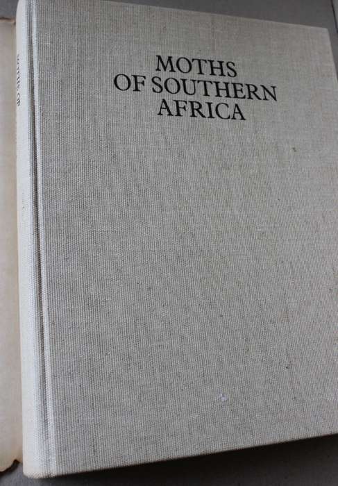 Moths of Southern Africa by E.C.G. Pinhey - 1183 species, color illustrations