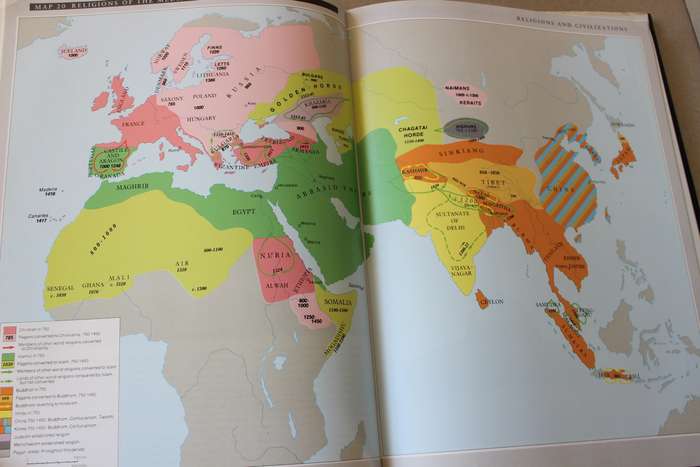 PHILIP'S ATLAS OF WORLD HISTORY   Genral Editor R. I. Moore