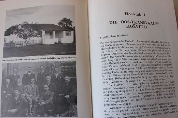 ERMELO 1880 - 1980  deur Dr. R. T. J. Lombard
