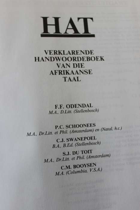 HAT  VERKLARENDE HANDWOORDEBOEK VAN DIE AFRIKAANSE TAAL  PERSKOR