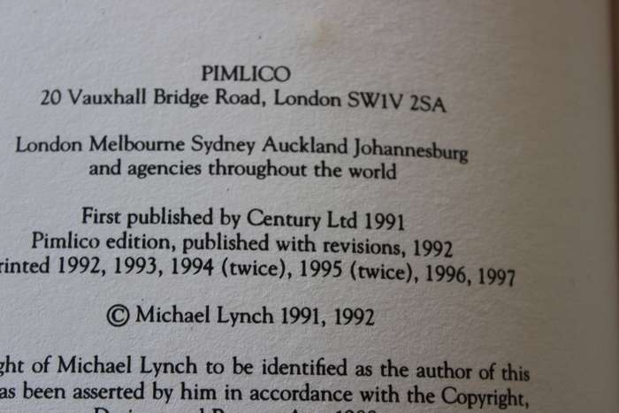 SCOTLAND - A New History   by Michael Lynch