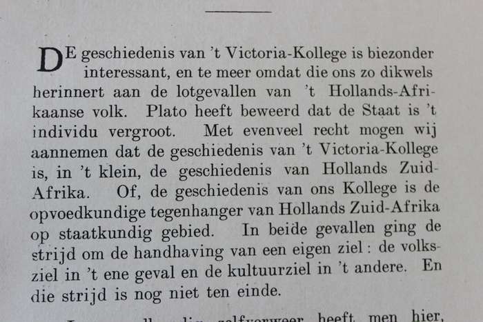 GEDENKBOEK VAN HET VICTORIA-KOLLEGE (Stellenbosch) Redaksie-Kommissie N.J. Brimmer, J.J. Smith  1918