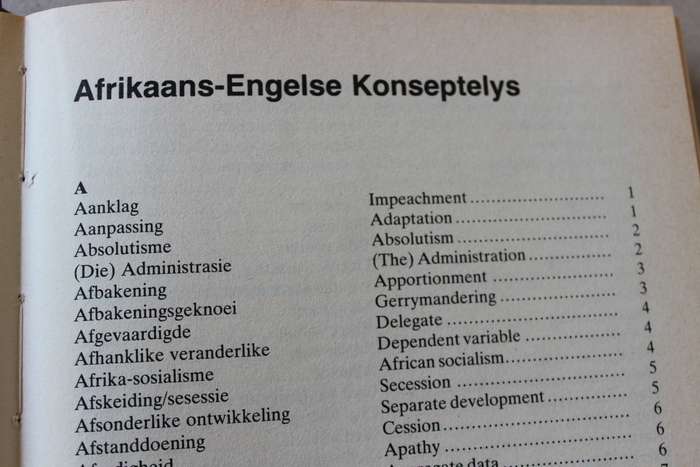 POLITIEKE KONSEPTE  deur H.J. Kotze en J.J. van Wyk