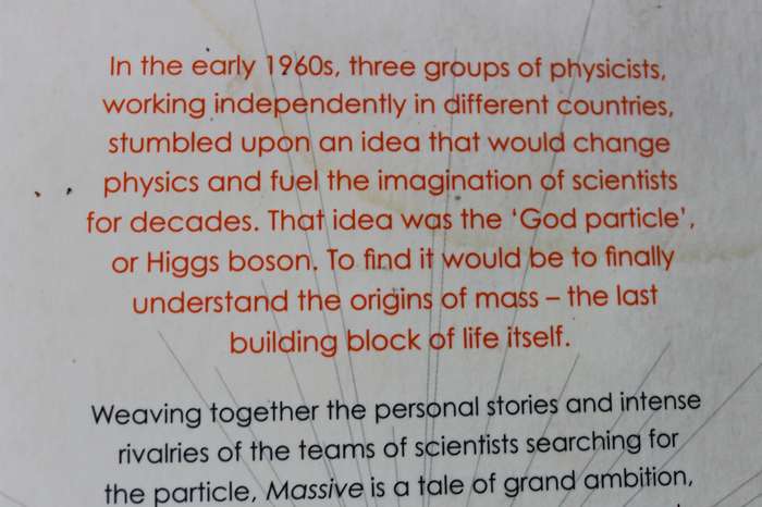 MASSIVE  THE HUNT FOR THE GOD PARTICLE  by Ian Sample