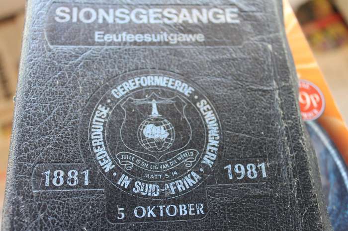SIONSGESANGE: EEUFEESUITGAWE 1881-1981  Nederduitse Gereformeerde Sendingkerk in Suid-Afrika