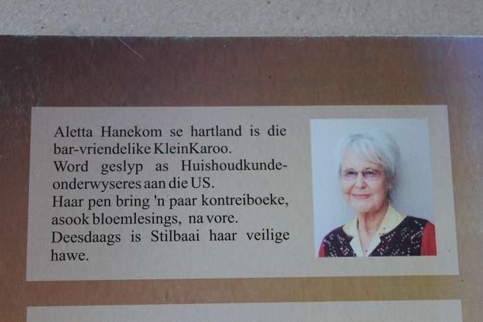 DIEPADKLOOFIN  - DIE HEL  deur Aletta Hanekom (Gamkaskloof - eerste pad) Kultuurhistories (GETEKEN)