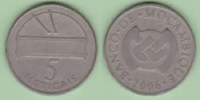 Mosambique 5 Meticais Coins