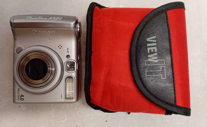 Canon Powershot A520 4Mp Digital Camera in excellent condition