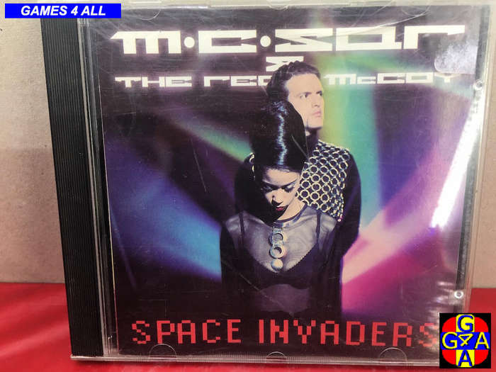M.C. Sar & The Real McCoy: Space Invaders
