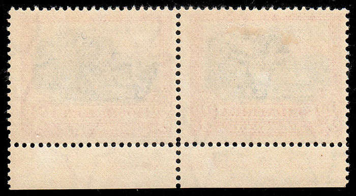 SOUTH AFRICA 1927 LONDON PICT 3d PERF 14x13½ DOWN IMPRINT PAIR FINE MINT. SACC 34a. SCARCE