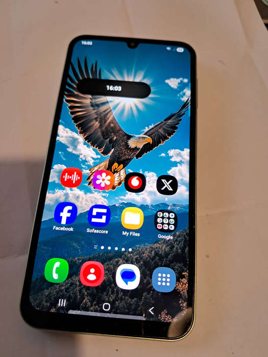 SAMSUNG A24 PHONE