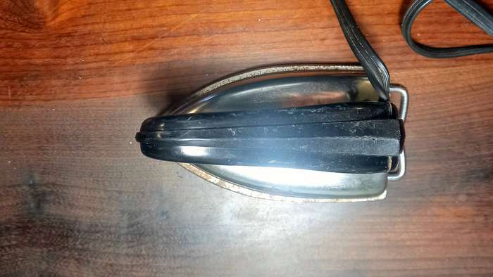 Miniture Iron