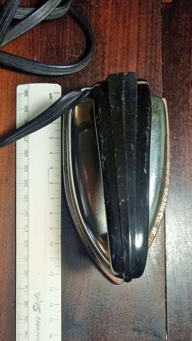 Miniture Iron