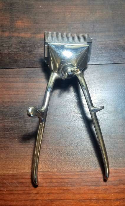 VINTAGE HAIR CLIPPER