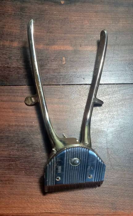 VINTAGE HAIR CLIPPER