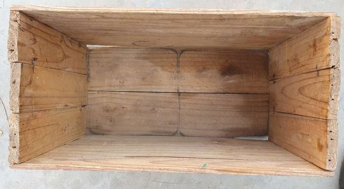 Vintage wooden MOBIL oil crate as per photos