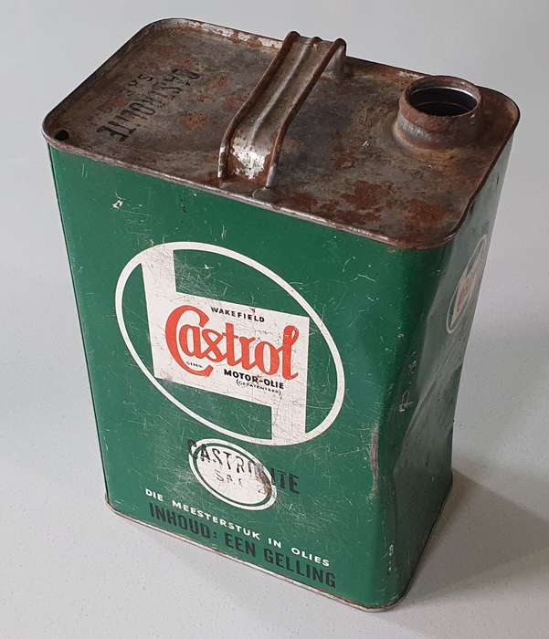 Vintage 1946-1958 CASTROL 1 gallon Wakefield motor oil tin as per photo