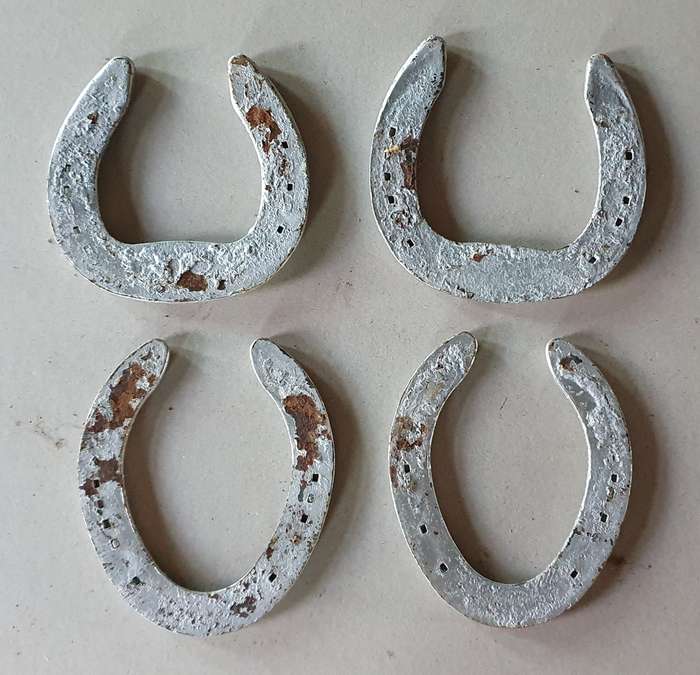 4x Steel Horseshoes as per photo
