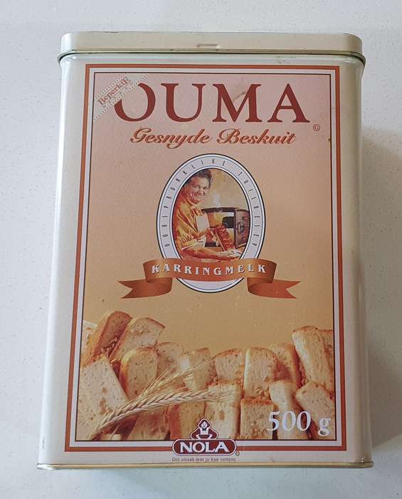 OUMA RUSKS tin as per photos