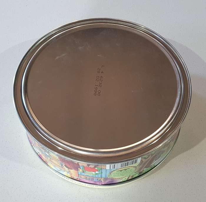 THE WIND IN THE WILLOWS tin as per photos